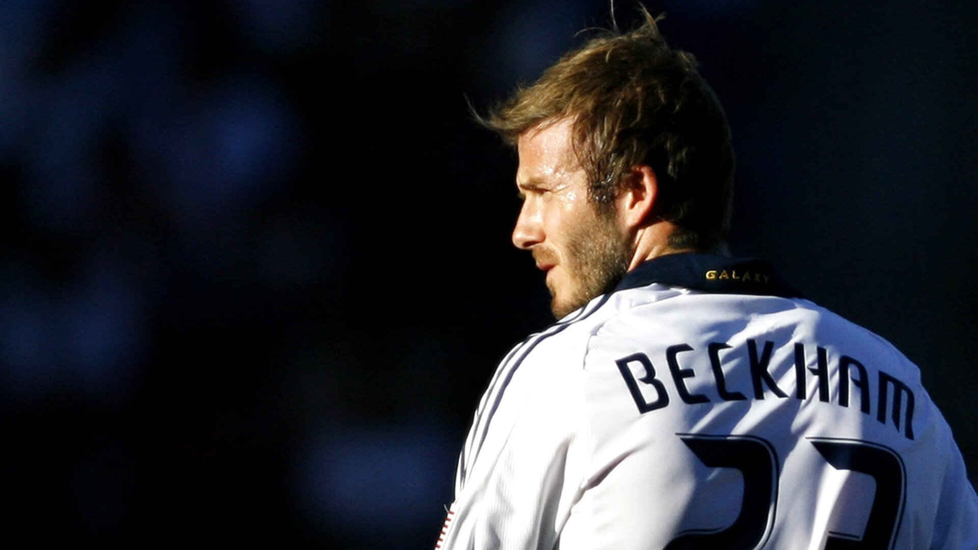 绿茵场上的横扫与羽球场上的传奇，当德国足球遇上桃田贤斗的纪录之夜