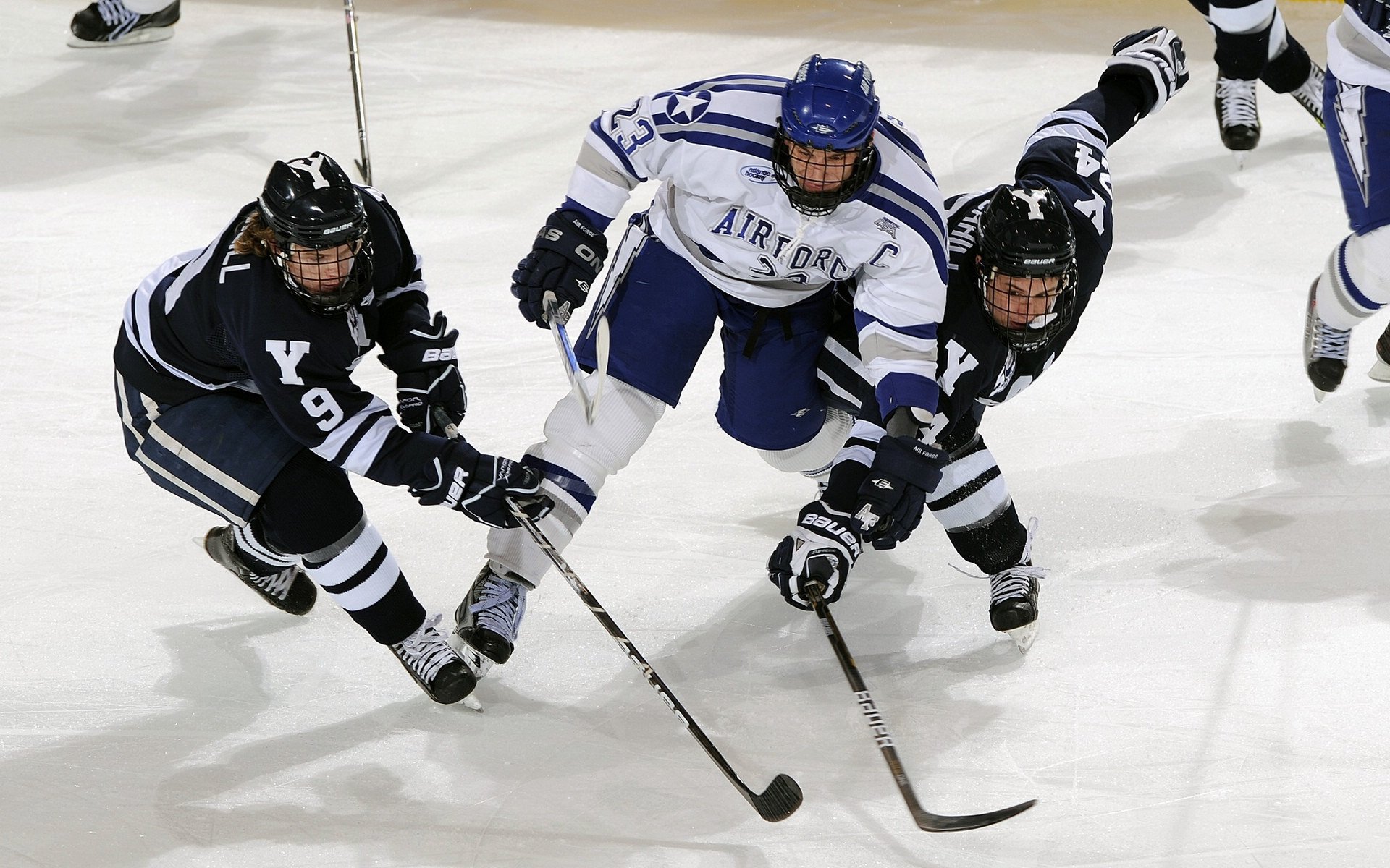 北京队力克天津队，西亚卡姆狂砍45分刷新CBA外援单场得分纪录