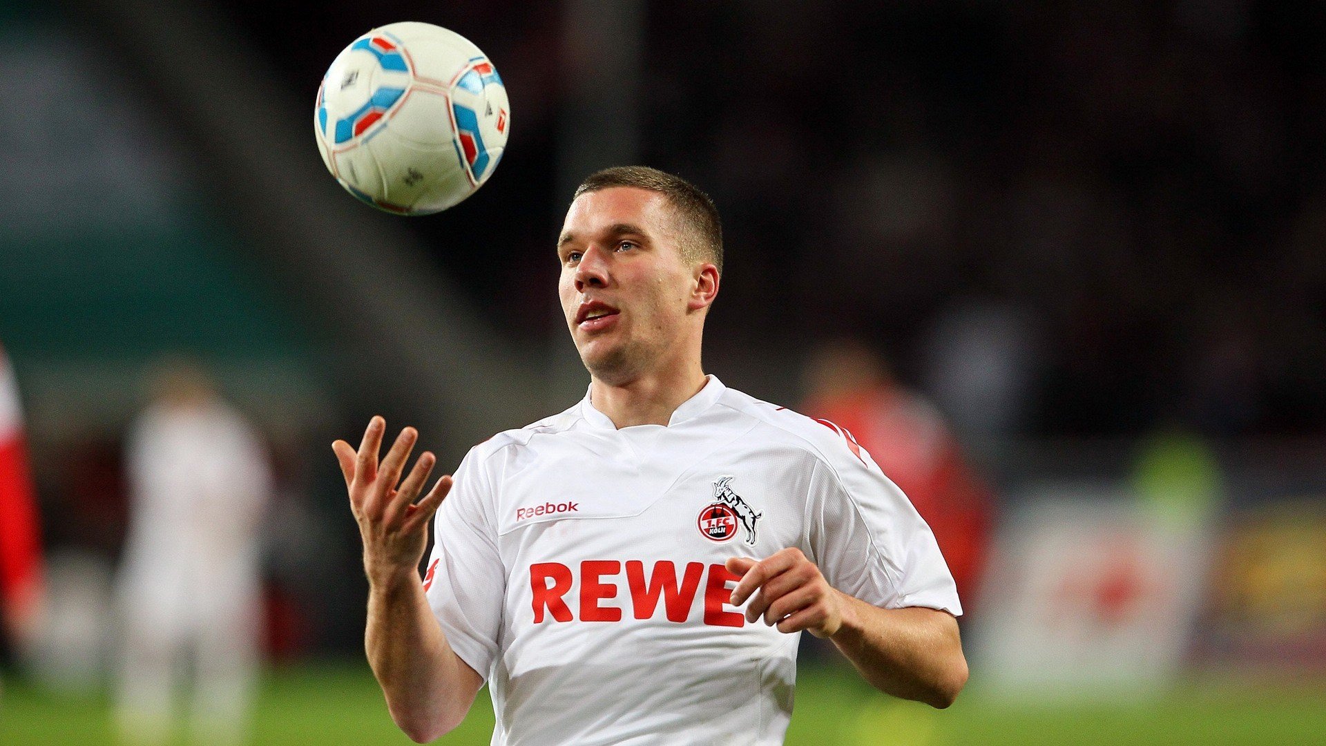 哥本哈根的黄昏，当丹麦童话轻取德国战车，陈雨菲用纪录为孤勇者加冕